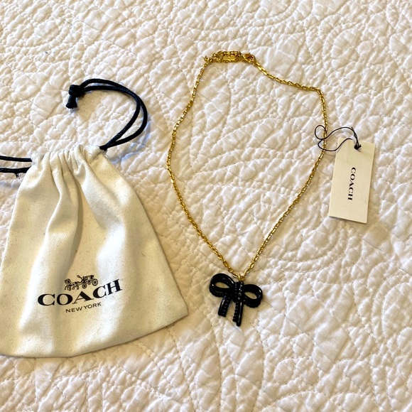 Coach Necklace - Picture 1 of 4